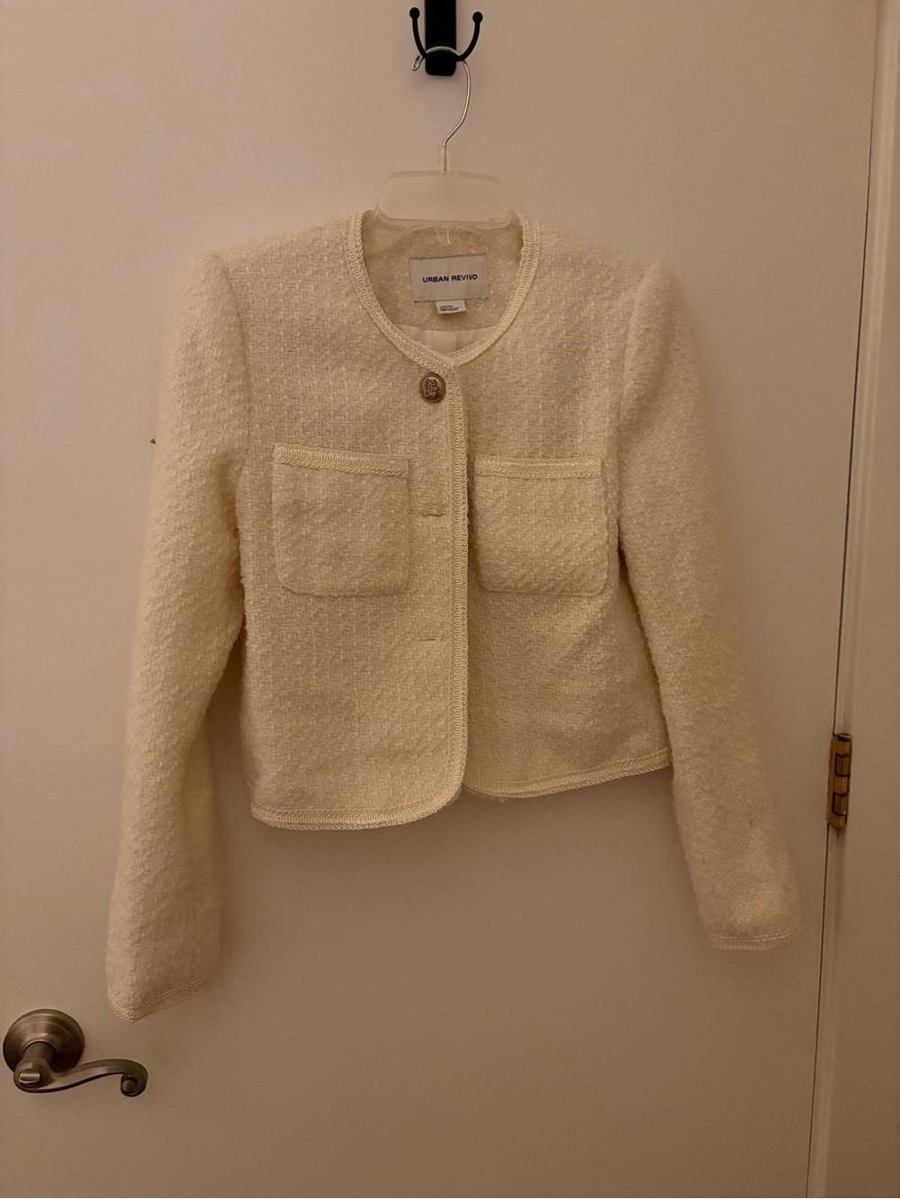 Urban Revivo Cream Bouclé Cropped Blazer